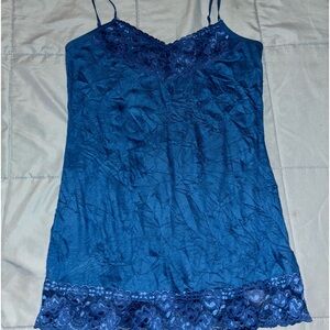 Women’s blue tank top